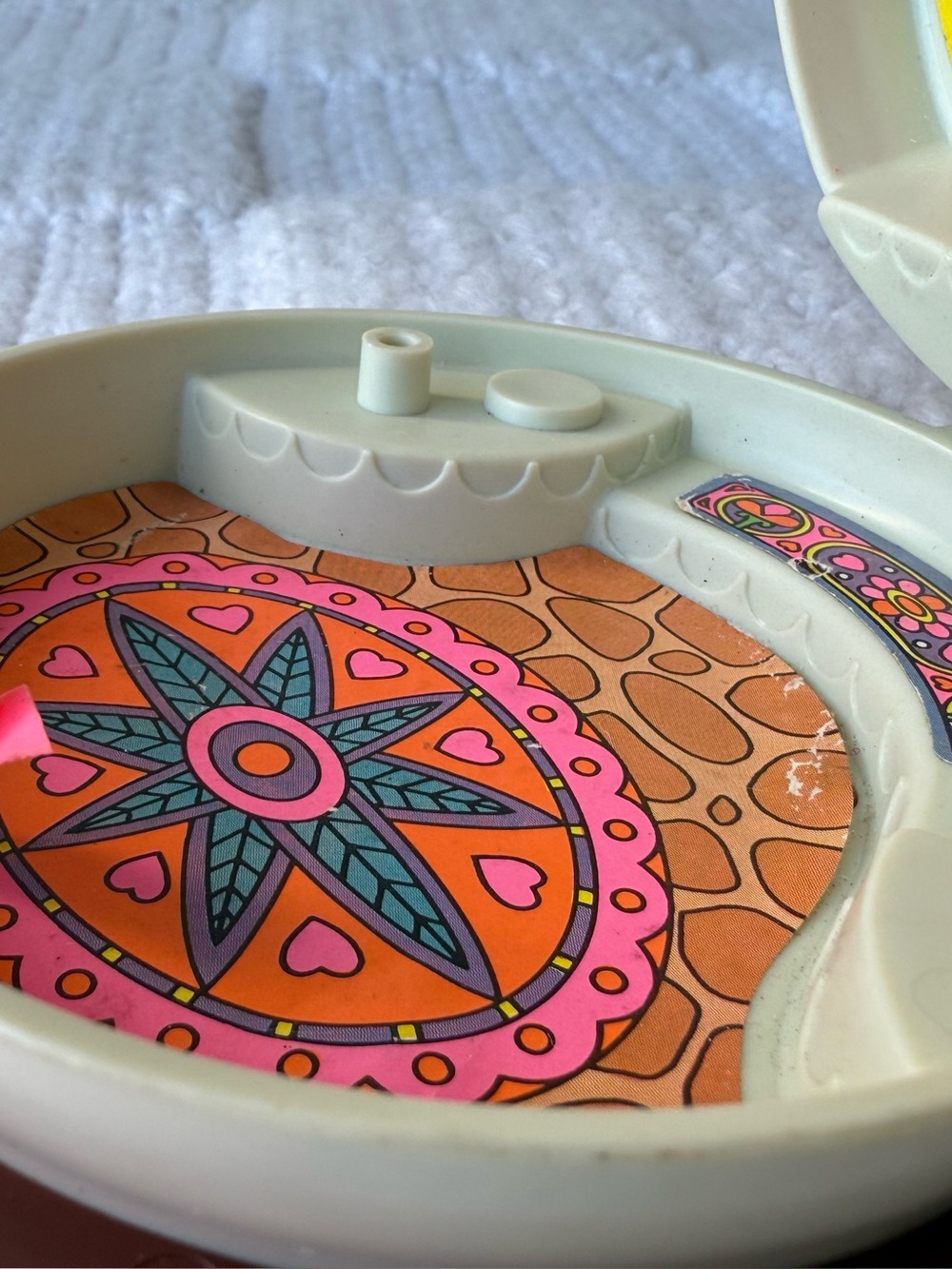 Vintage 1978 Mattel Sweet Treats Cookie Compact - Picture 15 of 16